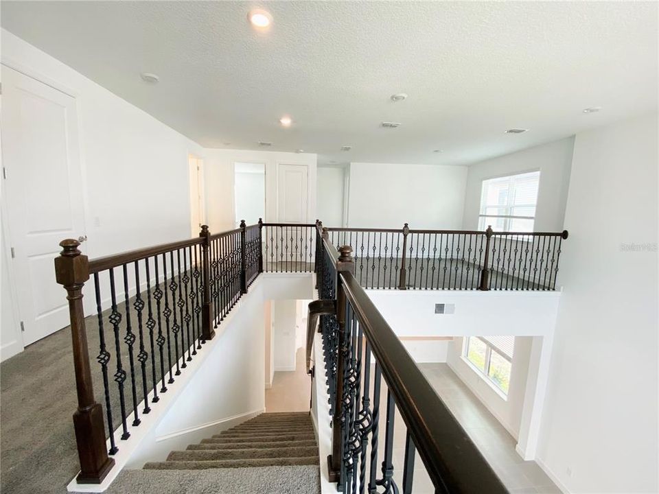 For Rent: $3,895 (4 beds, 3 baths, 2553 Square Feet)