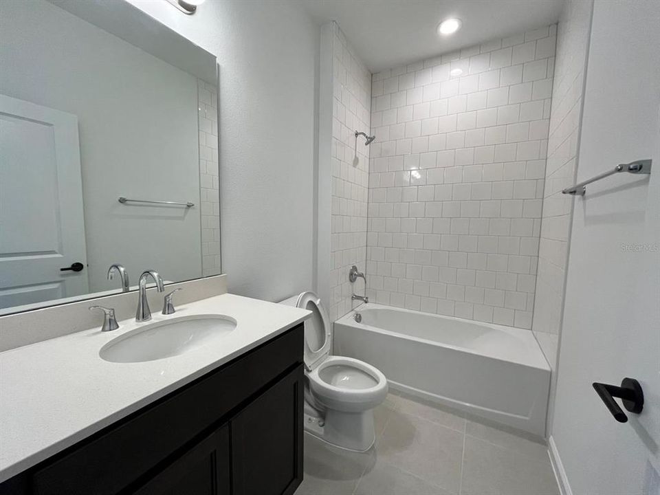 For Rent: $3,100 (4 beds, 3 baths, 2142 Square Feet)