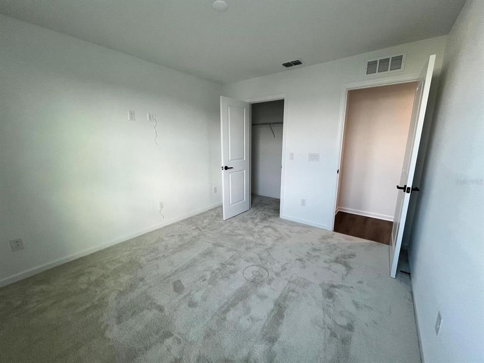 For Rent: $3,100 (4 beds, 3 baths, 2142 Square Feet)
