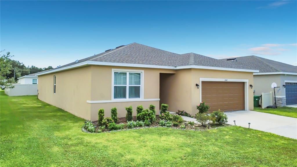 En Venta: $364,000 (4 camas, 2 baños, 2030 Pies cuadrados)