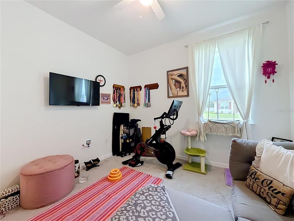 En Venta: $364,000 (4 camas, 2 baños, 2030 Pies cuadrados)