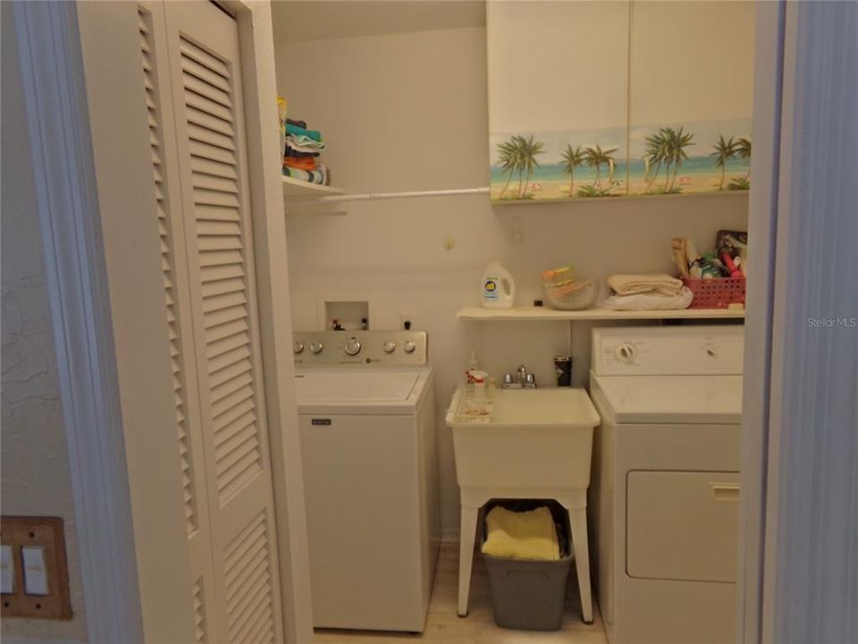 For Sale: $384,777 (3 beds, 2 baths, 1610 Square Feet)