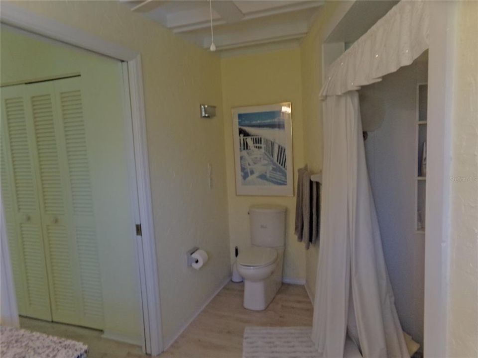 For Sale: $384,777 (3 beds, 2 baths, 1610 Square Feet)