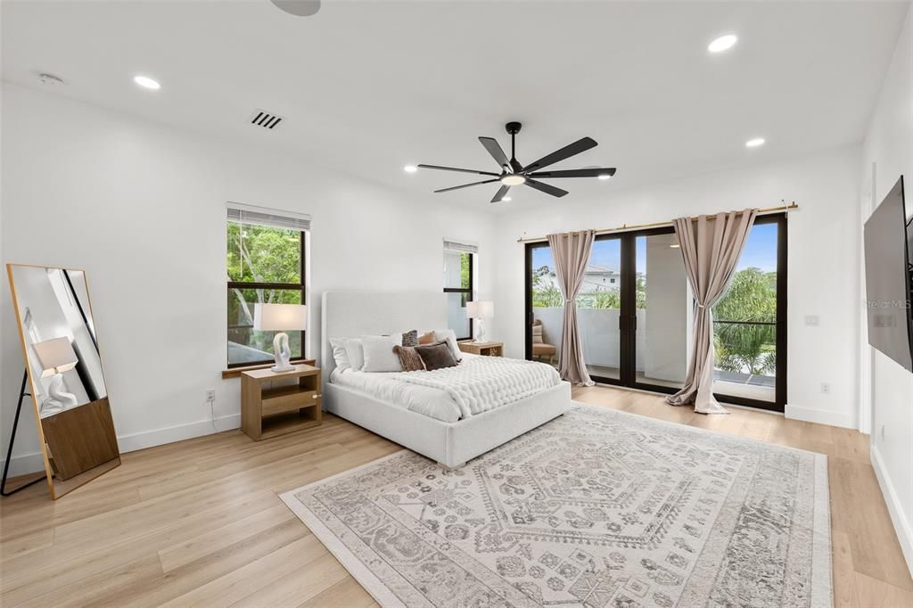 For Sale: $3,399,990 (6 beds, 5 baths, 5201 Square Feet)