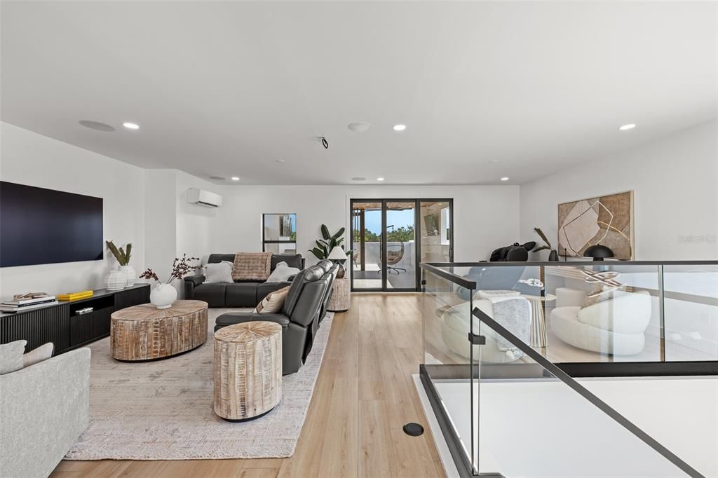 For Sale: $3,399,990 (6 beds, 5 baths, 5201 Square Feet)