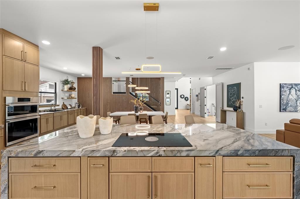 For Sale: $3,399,990 (6 beds, 5 baths, 5201 Square Feet)