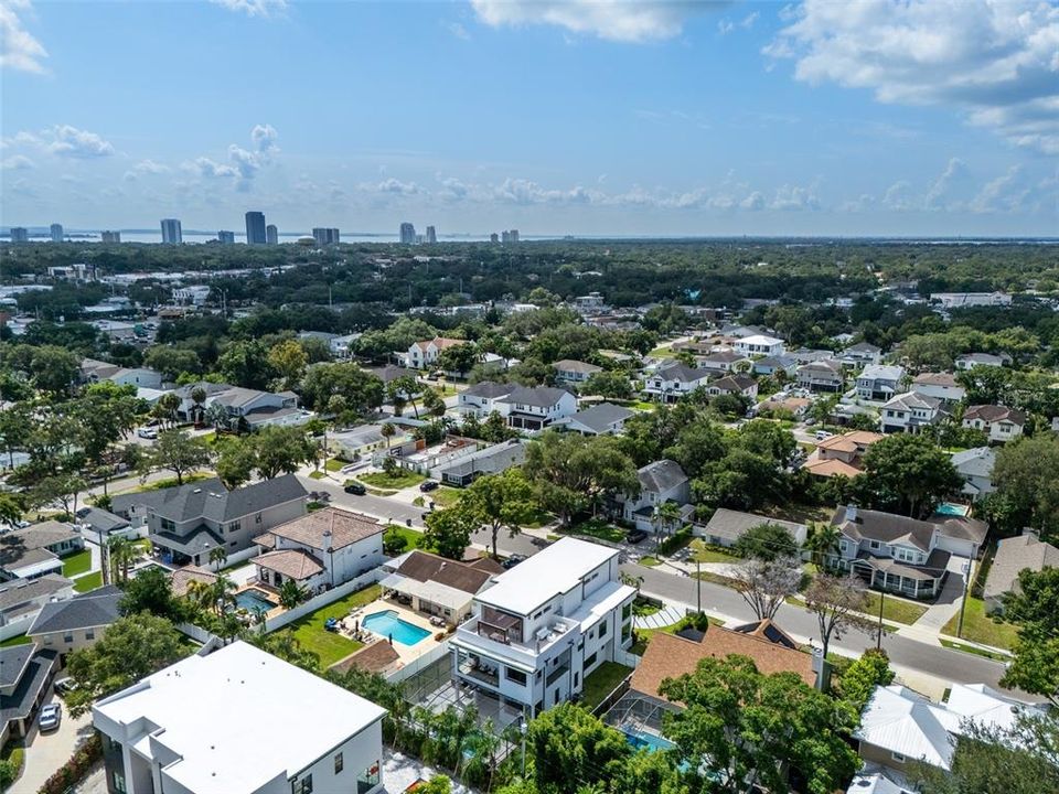 For Sale: $3,399,990 (6 beds, 5 baths, 5201 Square Feet)