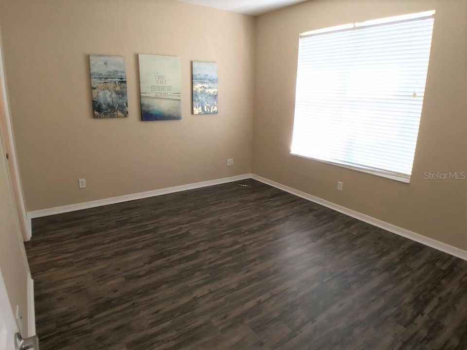 For Rent: $2,100 (3 beds, 2 baths, 1592 Square Feet)