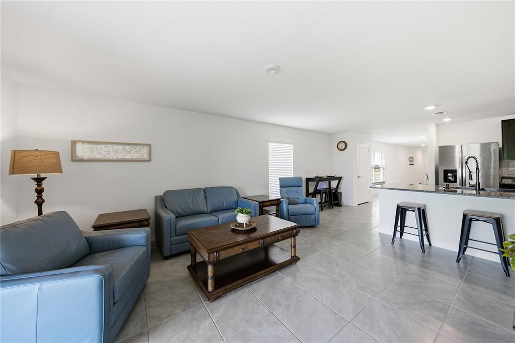 For Sale: $279,900 (3 beds, 2 baths, 1566 Square Feet)