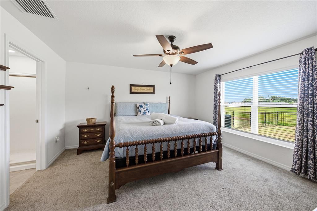 For Sale: $279,900 (3 beds, 2 baths, 1566 Square Feet)