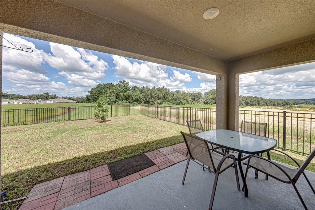 For Sale: $279,900 (3 beds, 2 baths, 1566 Square Feet)