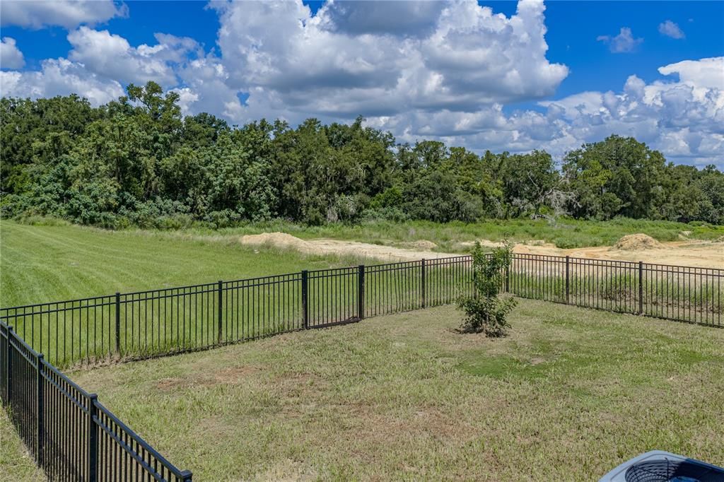 For Sale: $279,900 (3 beds, 2 baths, 1566 Square Feet)