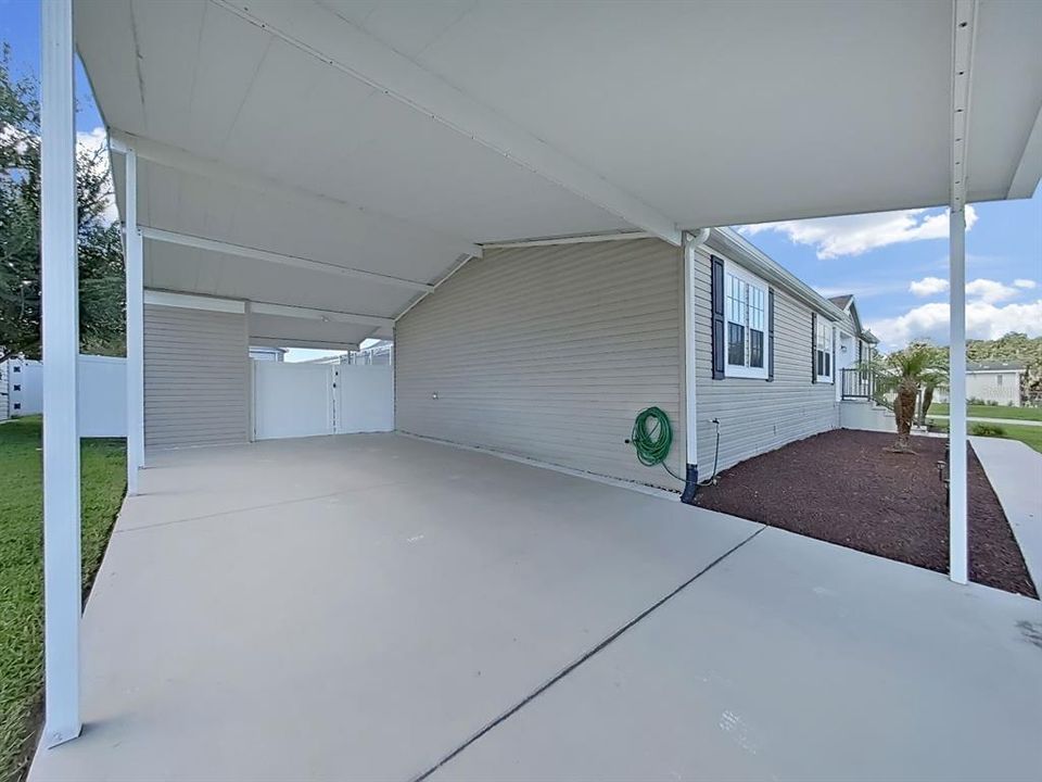 For Sale: $265,000 (3 beds, 2 baths, 1566 Square Feet)