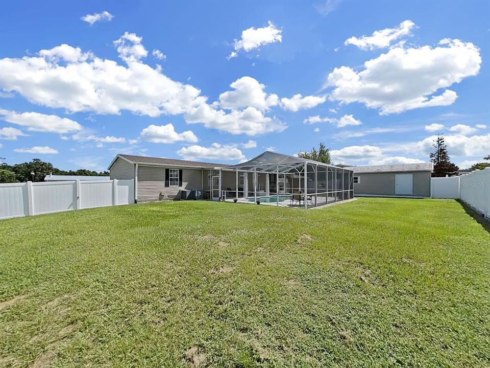 For Sale: $265,000 (3 beds, 2 baths, 1566 Square Feet)