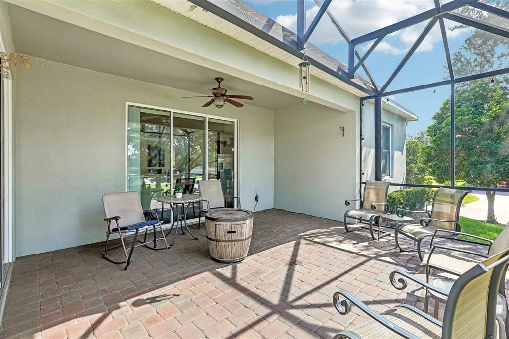 For Sale: $495,000 (3 beds, 3 baths, 2573 Square Feet)