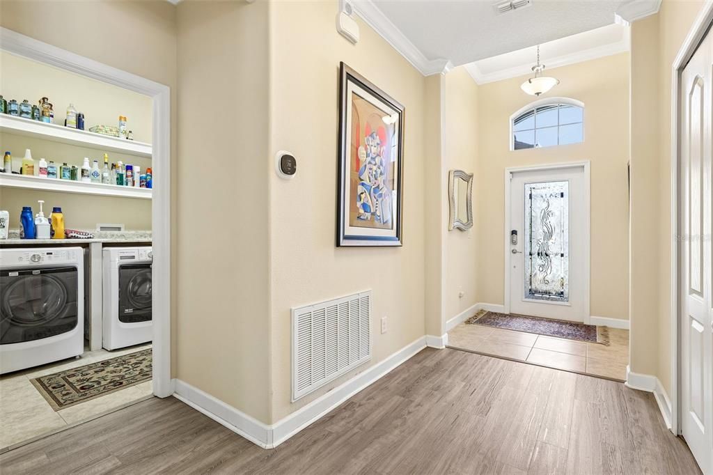 For Sale: $495,000 (3 beds, 3 baths, 2573 Square Feet)