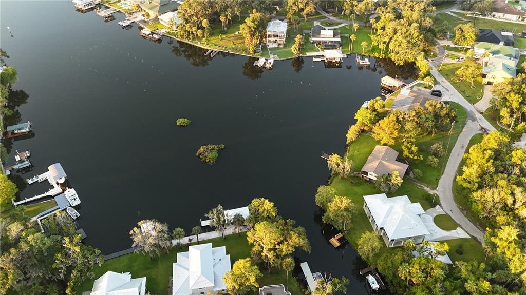 En Venta: $1,050,000 (3 camas, 2 baños, 2970 Pies cuadrados)