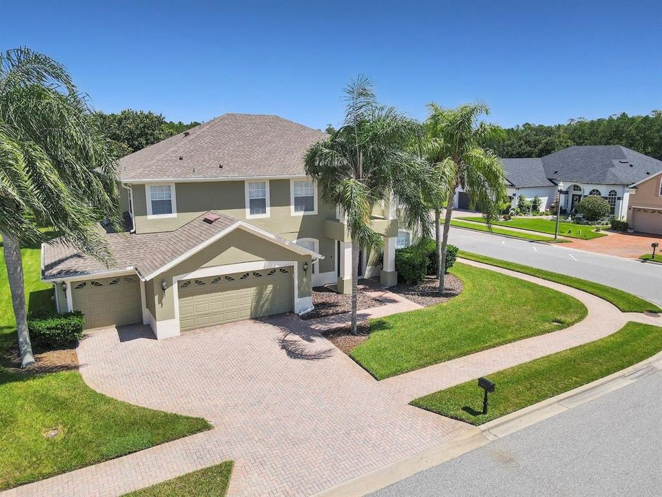 For Sale: $748,900 (5 beds, 3 baths, 3768 Square Feet)