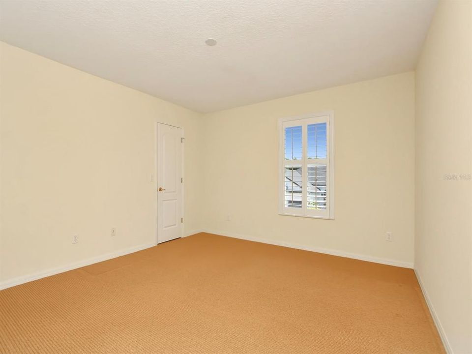 For Sale: $748,900 (5 beds, 3 baths, 3768 Square Feet)