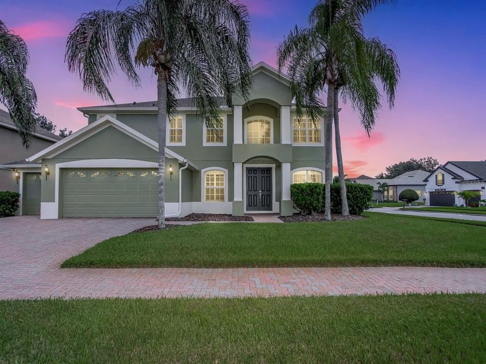 For Sale: $748,900 (5 beds, 3 baths, 3768 Square Feet)