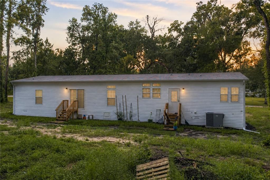 For Sale: $415,000 (4 beds, 3 baths, 2254 Square Feet)