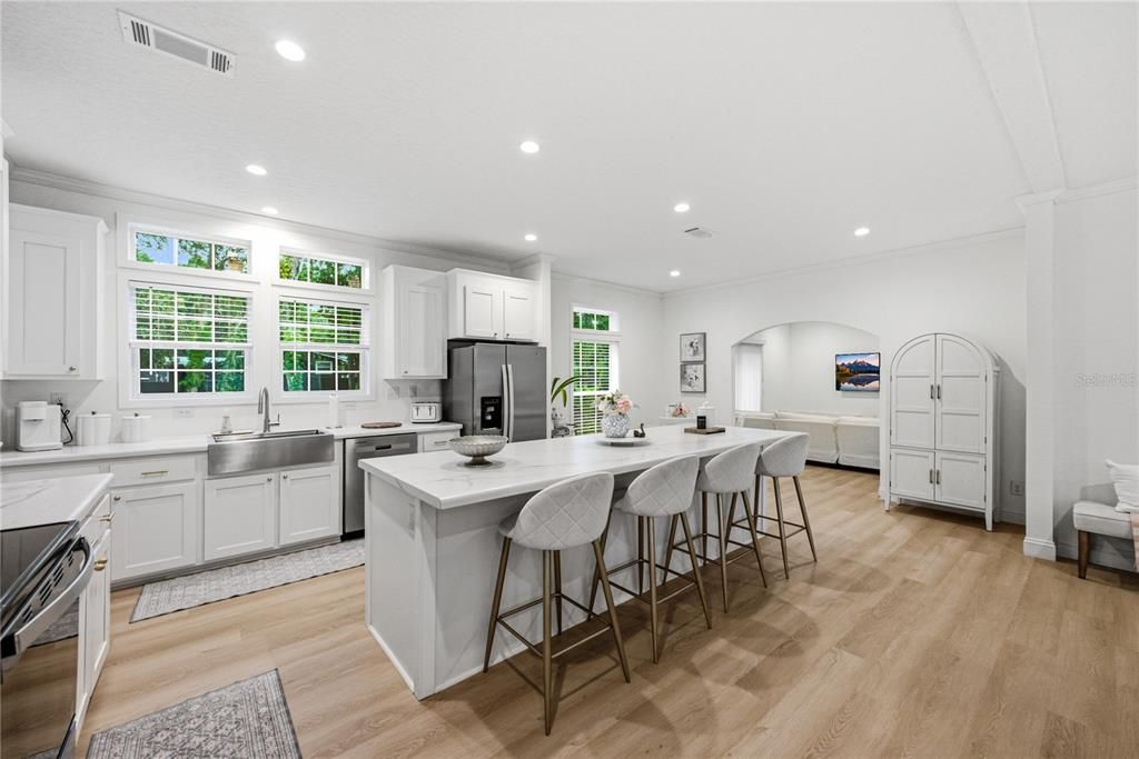 For Sale: $415,000 (4 beds, 3 baths, 2254 Square Feet)