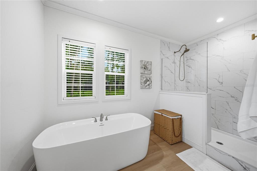 For Sale: $415,000 (4 beds, 3 baths, 2254 Square Feet)