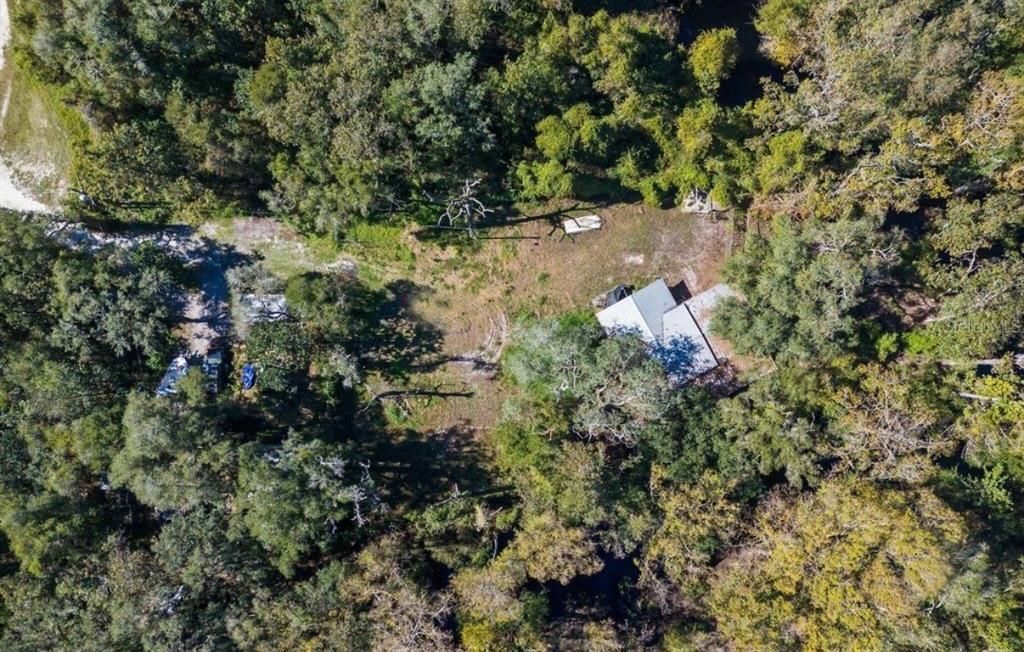 На продажу: $80,000 (0.86 acres)