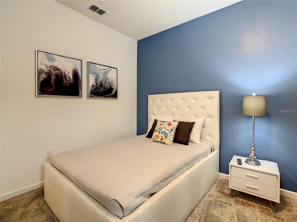 For Sale: $369,000 (3 beds, 2 baths, 1788 Square Feet)