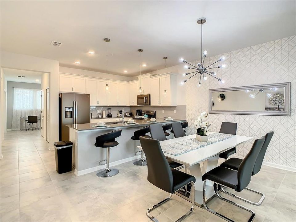 For Sale: $369,000 (3 beds, 2 baths, 1788 Square Feet)