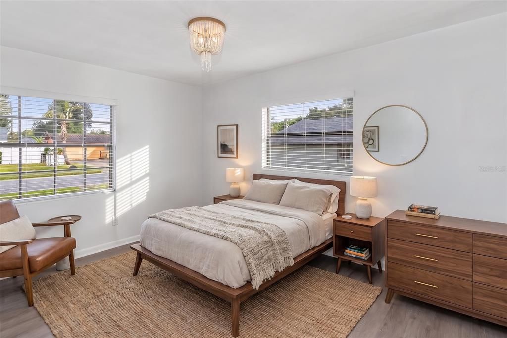 For Sale: $460,000 (3 beds, 2 baths, 1344 Square Feet)