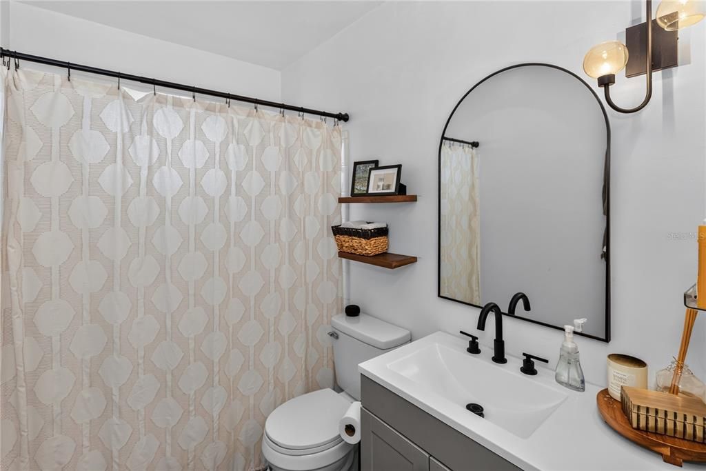 For Sale: $460,000 (3 beds, 2 baths, 1344 Square Feet)
