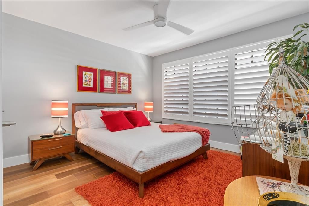 En Venta: $589,000 (2 camas, 2 baños, 2146 Pies cuadrados)