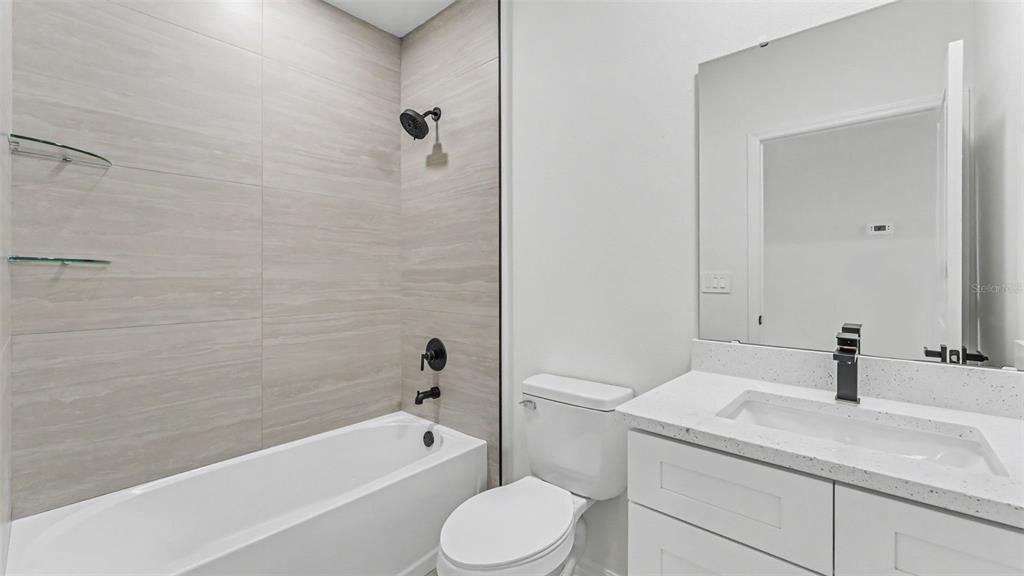 For Sale: $249,999 (3 beds, 2 baths, 1200 Square Feet)