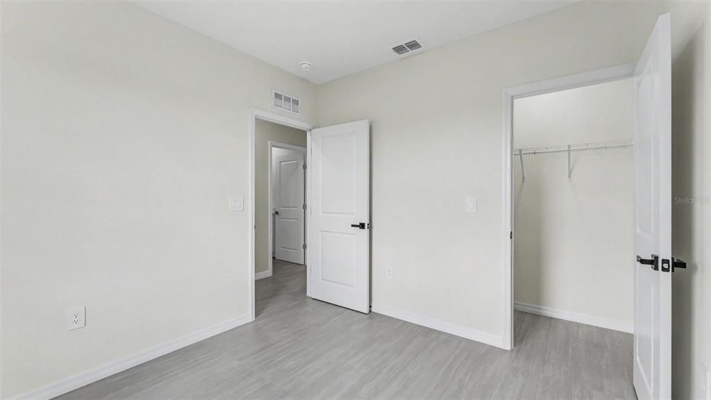 For Sale: $249,999 (3 beds, 2 baths, 1200 Square Feet)