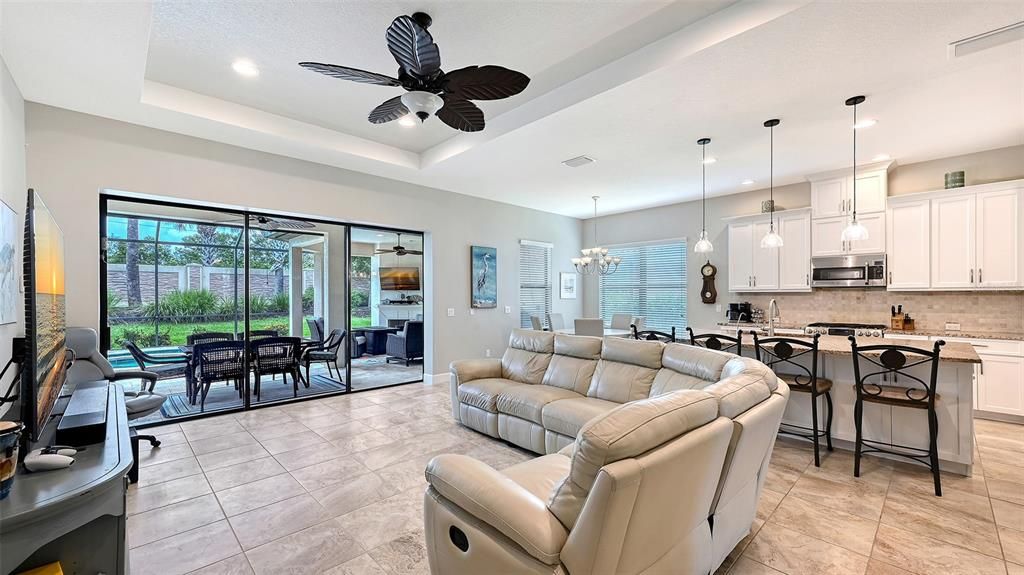 Active With Contract: $699,000 (3 beds, 2 baths, 2111 Square Feet)
