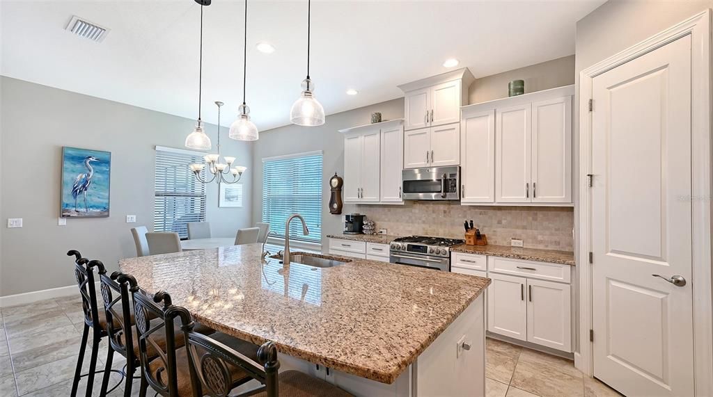 Active With Contract: $699,000 (3 beds, 2 baths, 2111 Square Feet)