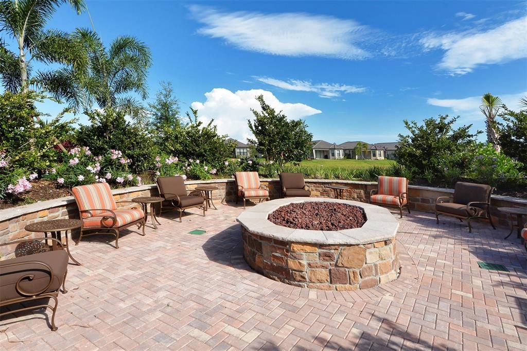 Active With Contract: $699,000 (3 beds, 2 baths, 2111 Square Feet)