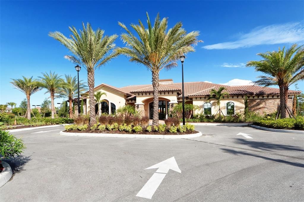 Active With Contract: $699,000 (3 beds, 2 baths, 2111 Square Feet)