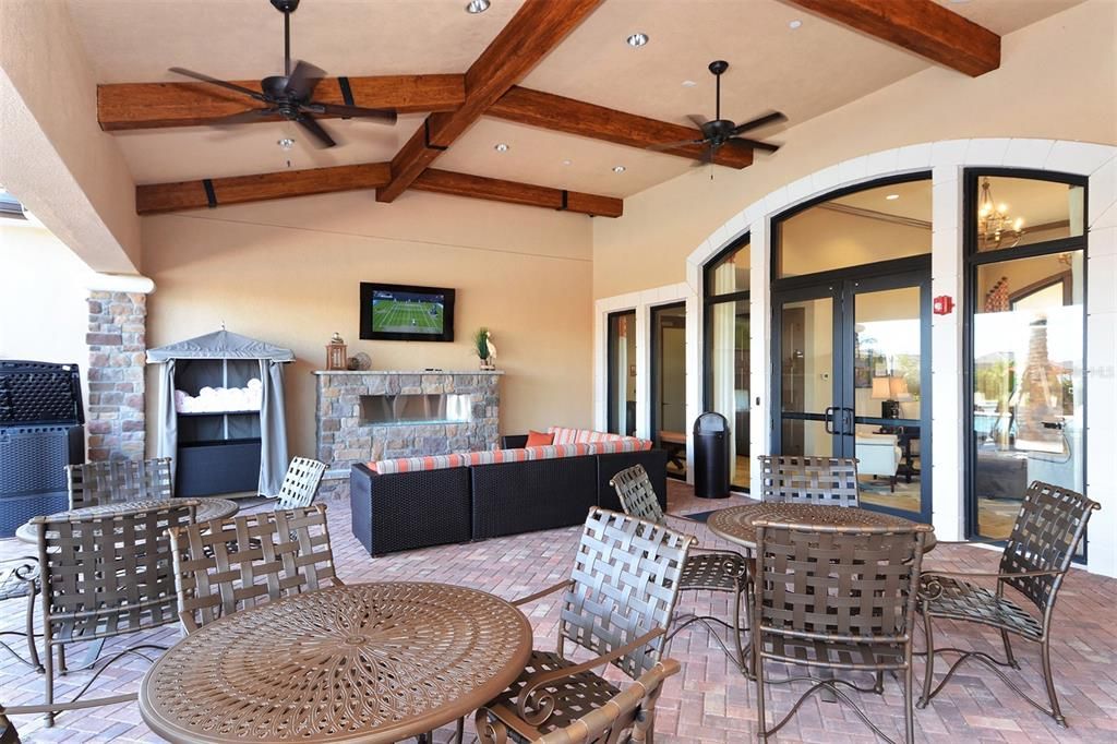 Active With Contract: $699,000 (3 beds, 2 baths, 2111 Square Feet)