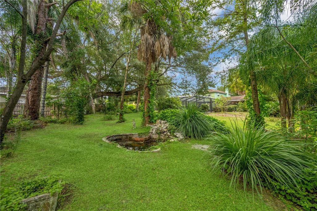 For Sale: $450,000 (3 beds, 3 baths, 1316 Square Feet)
