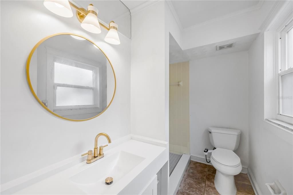 For Sale: $450,000 (3 beds, 3 baths, 1316 Square Feet)