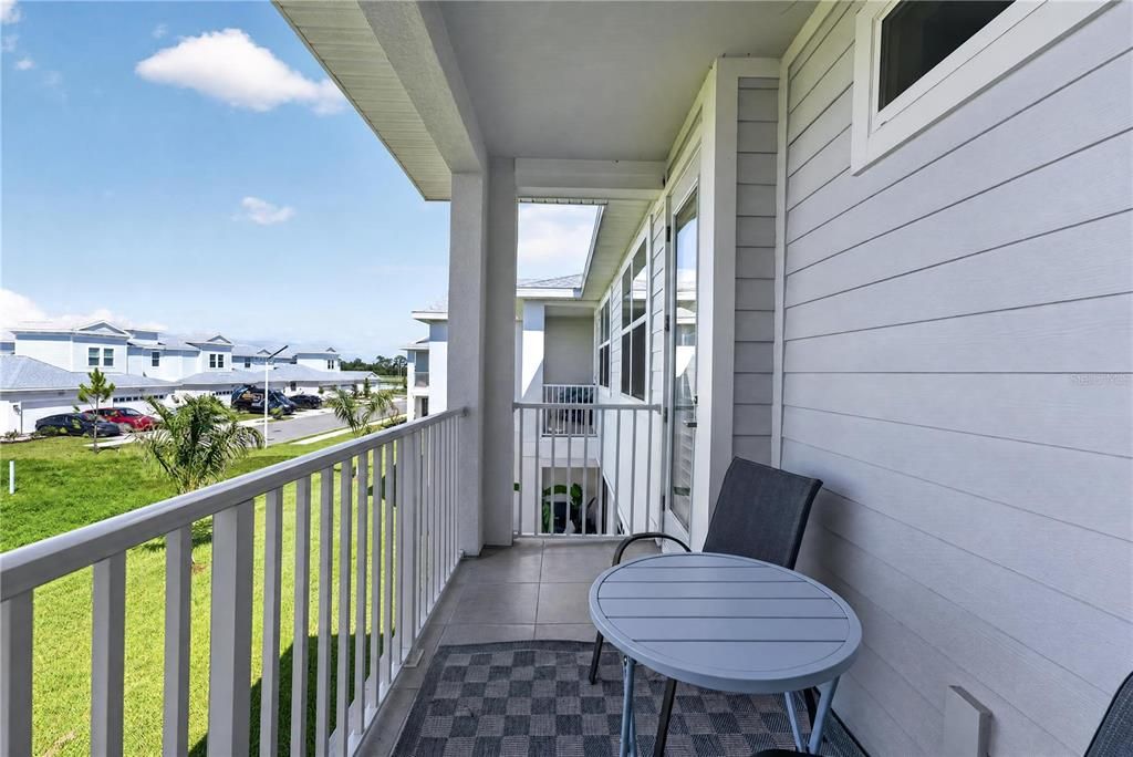 For Sale: $450,000 (3 beds, 2 baths, 1748 Square Feet)