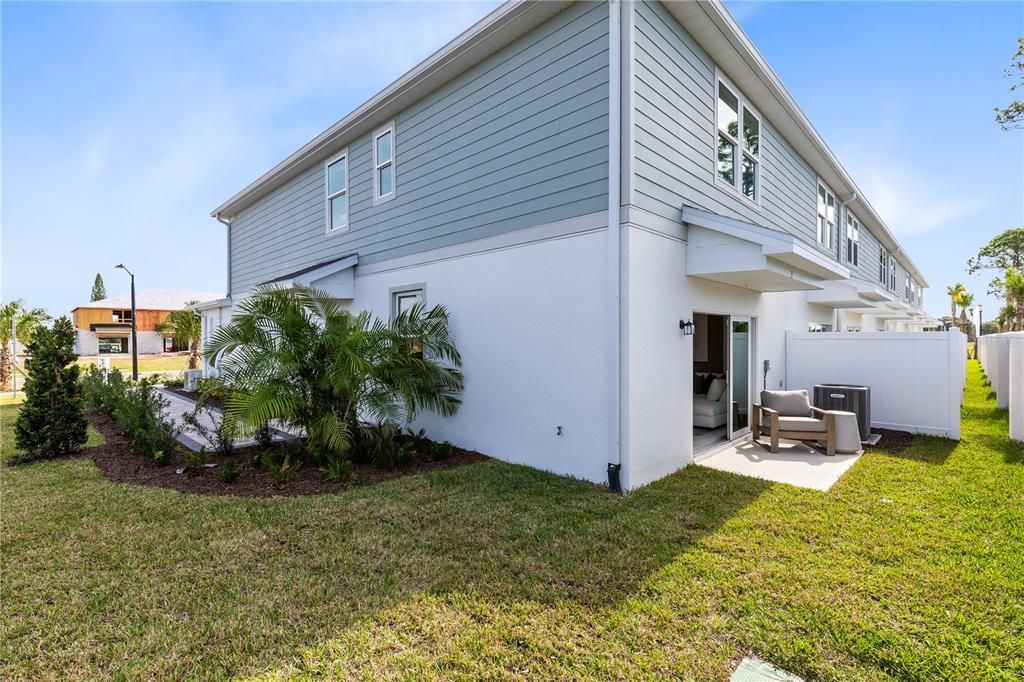 For Sale: $300,990 (3 beds, 2 baths, 1782 Square Feet)