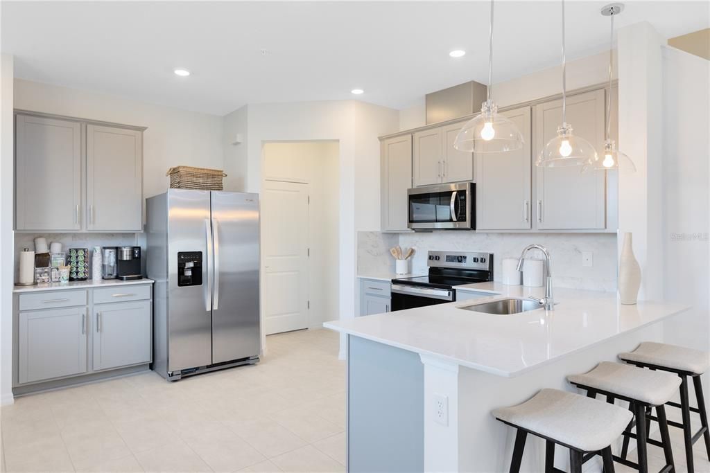 For Sale: $300,990 (3 beds, 2 baths, 1782 Square Feet)