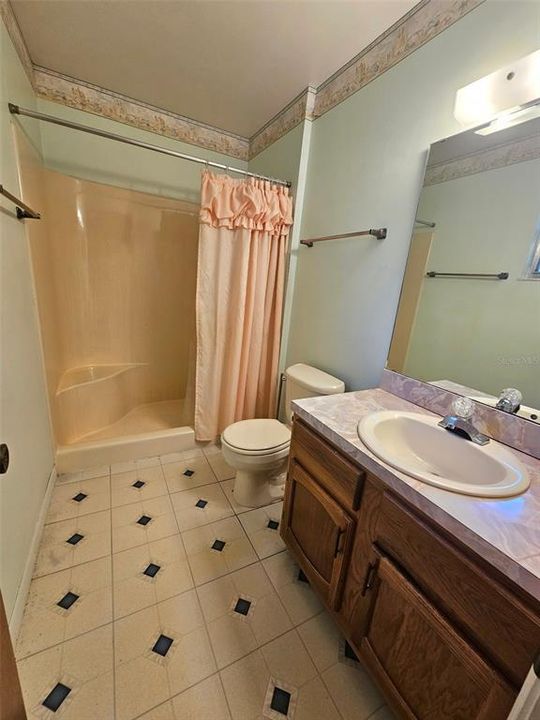 На продажу: $390,000 (3 спален, 2 ванн, 1869 Квадратных фут)