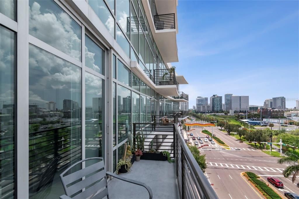 На продажу: $449,900 (1 спален, 1 ванн, 1159 Квадратных фут)