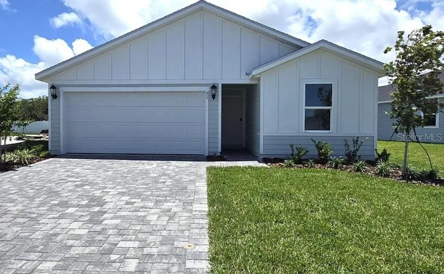 For Rent: $2,900 (4 beds, 3 baths, 1842 Square Feet)