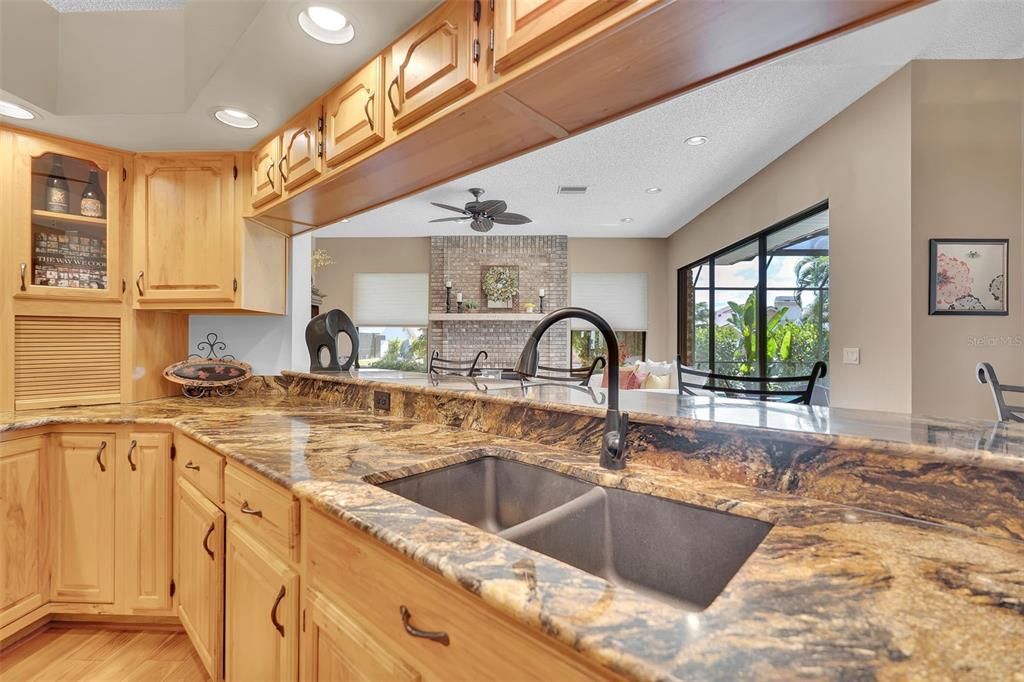 For Sale: $599,000 (3 beds, 2 baths, 2408 Square Feet)