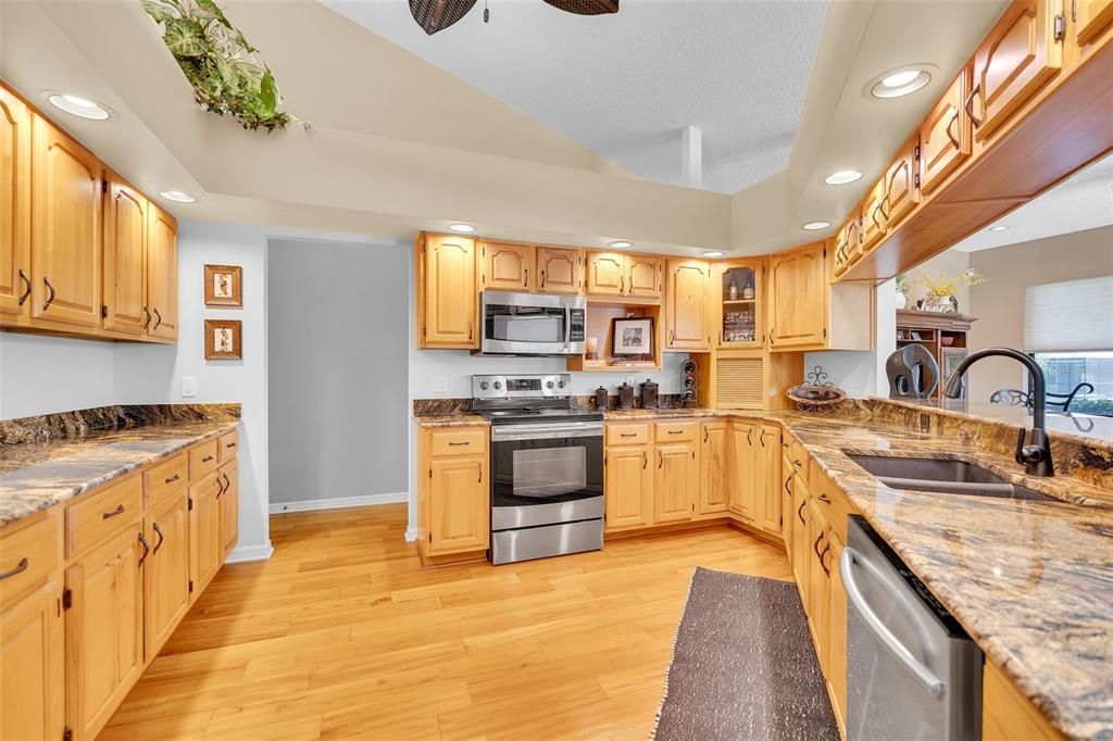For Sale: $599,000 (3 beds, 2 baths, 2408 Square Feet)